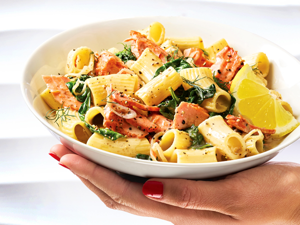 3.  Lemon-garlic pasta with Salmon Dinner Recipes